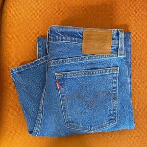 Levi's Women's Wedgie Straight Blue Jeans